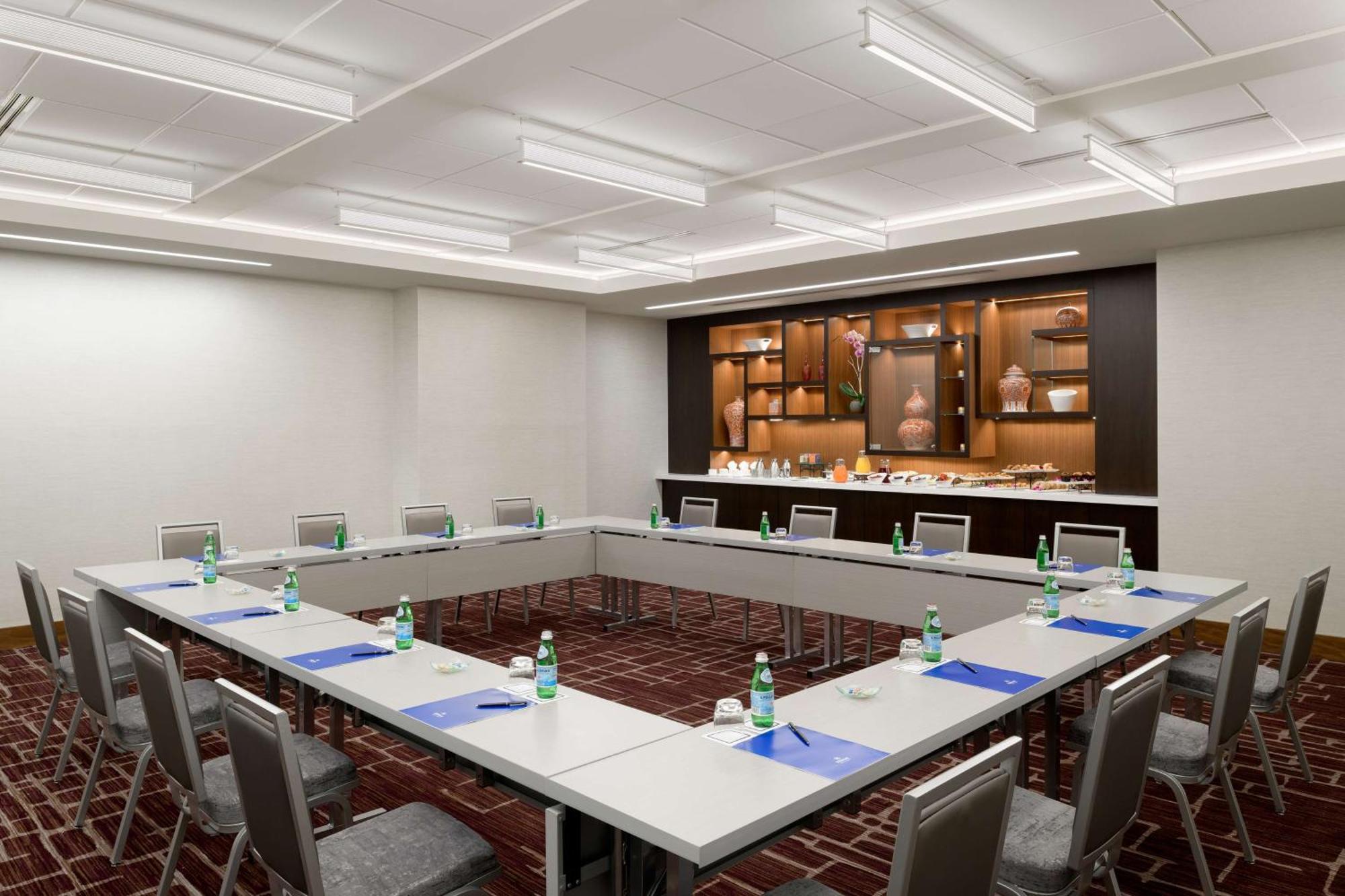 Hilton Dc National Mall The Wharf 4* Washington